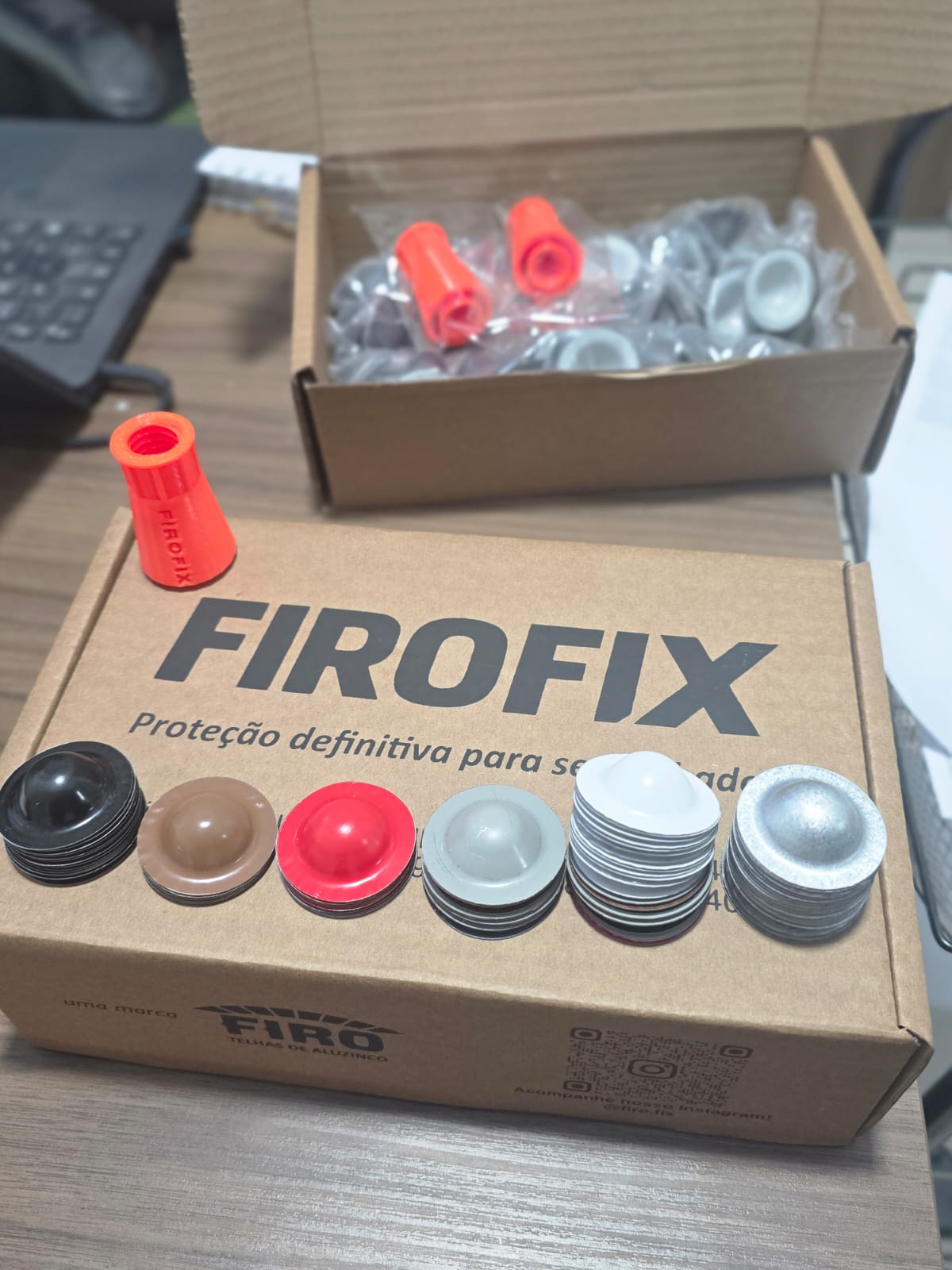 Kit FIROFIX — Bico Injetor + Capas de Parafuso Aluzinco
